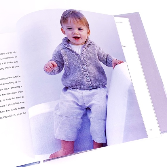 Debbie Bliss Baby Knits For Beginners Pattern Book - Picture 5 of 6